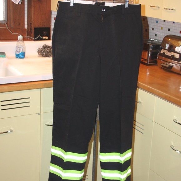 NWT Red Kap Uniform Pants w/ Reflective Stripes Wrecker Driver 36x32 - Picture 1 of 4